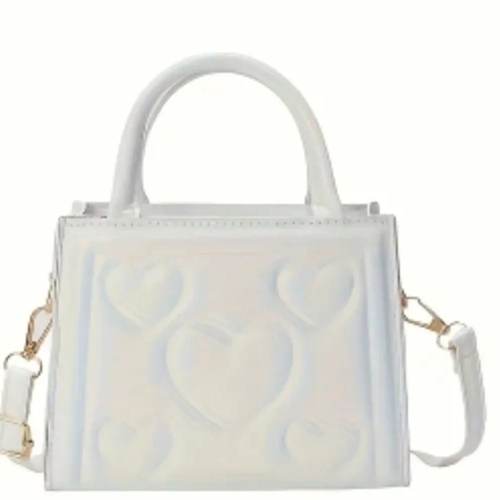 Heart-Embellished Kids Mini Handbag - Picture 4 of 7
